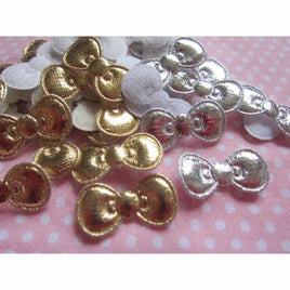 200pcs PVC Mini Padded Bow 7/8"-Gold/Silver
