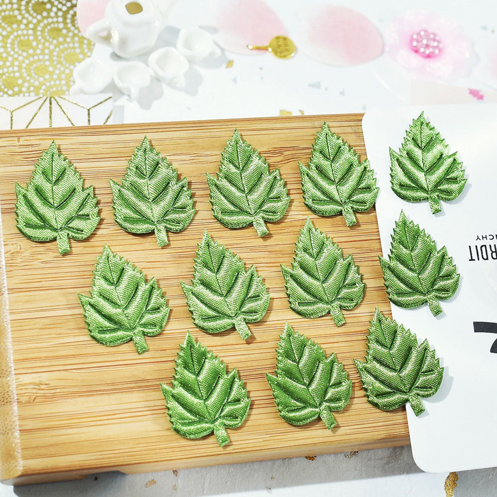Wholesale 500pcs Padded Satin Leaf 3/4" Embellishment - Green